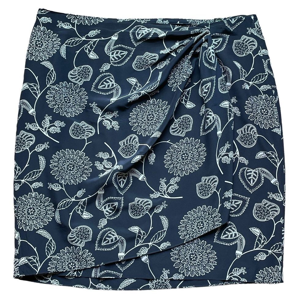Evan Picone Navy and White Floral Wrap Skirt 100% Silk Lined Plus Size 20W